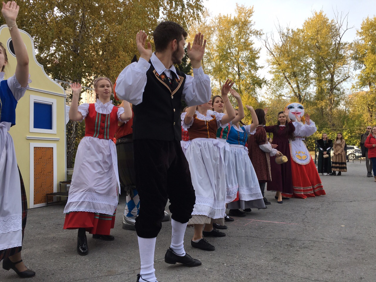 OKTOBERная вечеринка | Новосибирский областной Российско-Немецкий Дом